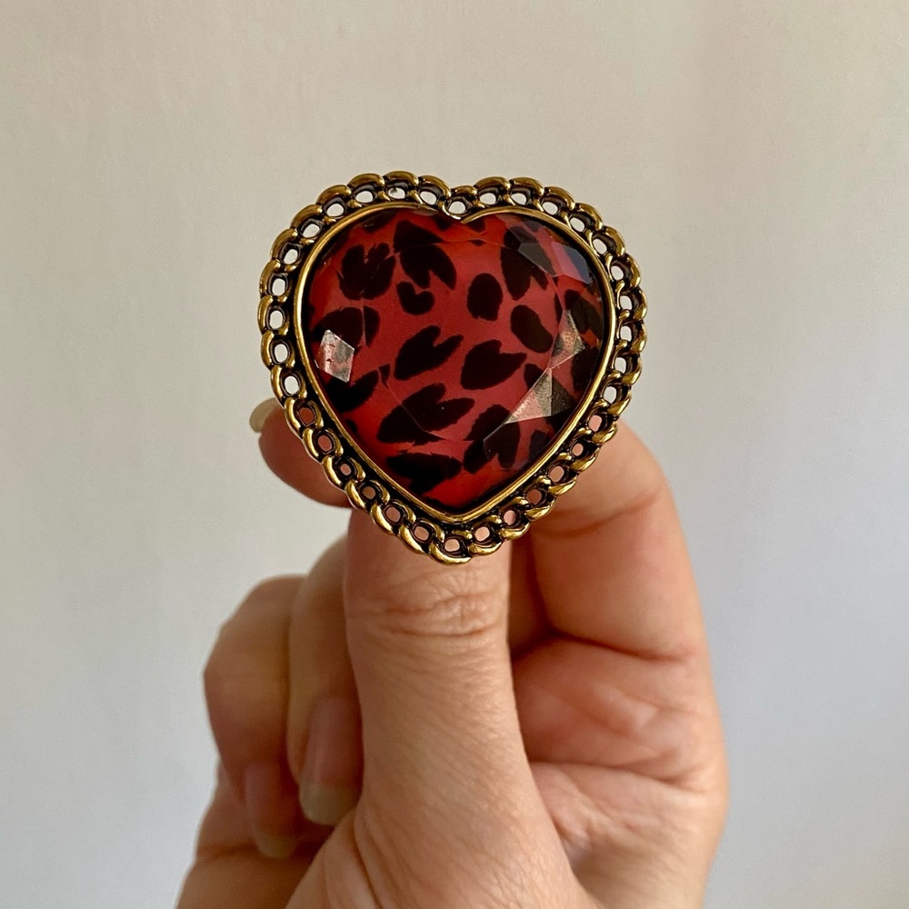 Betsey Johnson Leopard Print Heart ring